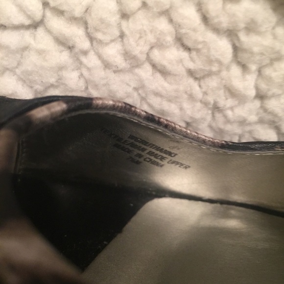 Guess heels, excellent condition, size 7 1/2 - Picture 7 of 8